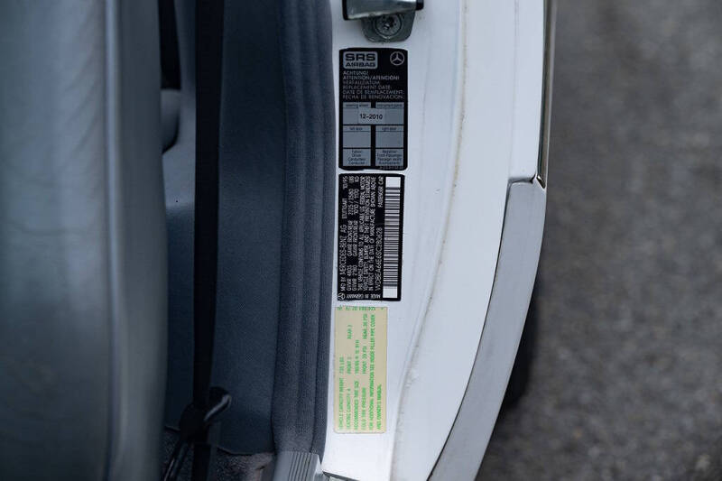 1995 Mercedes-Benz E-Class E 320