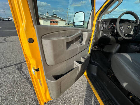 2016 Chevrolet Express 2500