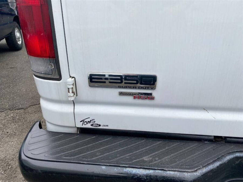 2013 Ford E-Series E-350 SD