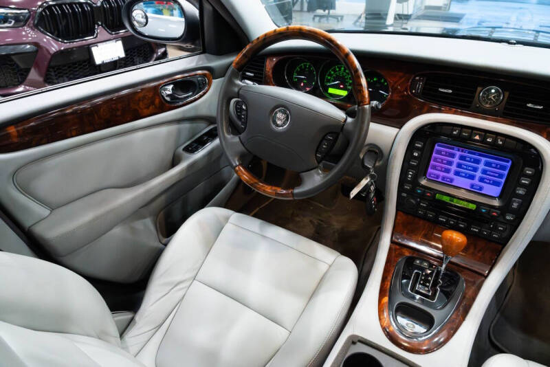 2005 Jaguar XJ-Series XJ8