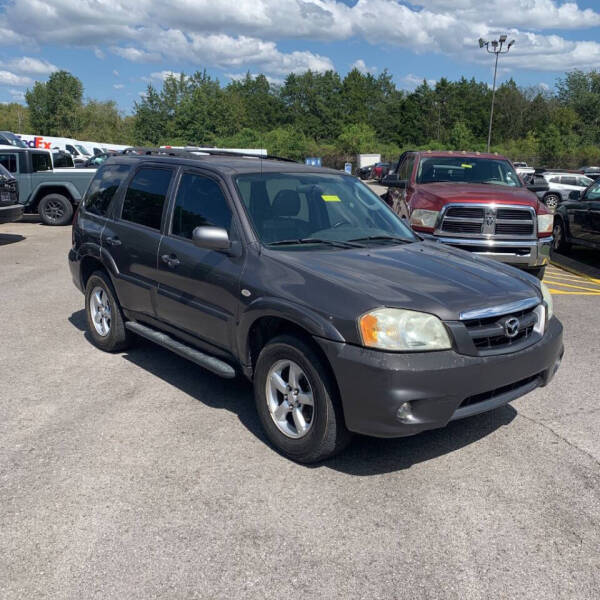 2005 Mazda Tribute for sale at D & G New Beginnings Used Auto Sales LLC in Geneva AL