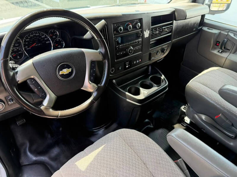 2016 Chevrolet Express LS 2500
