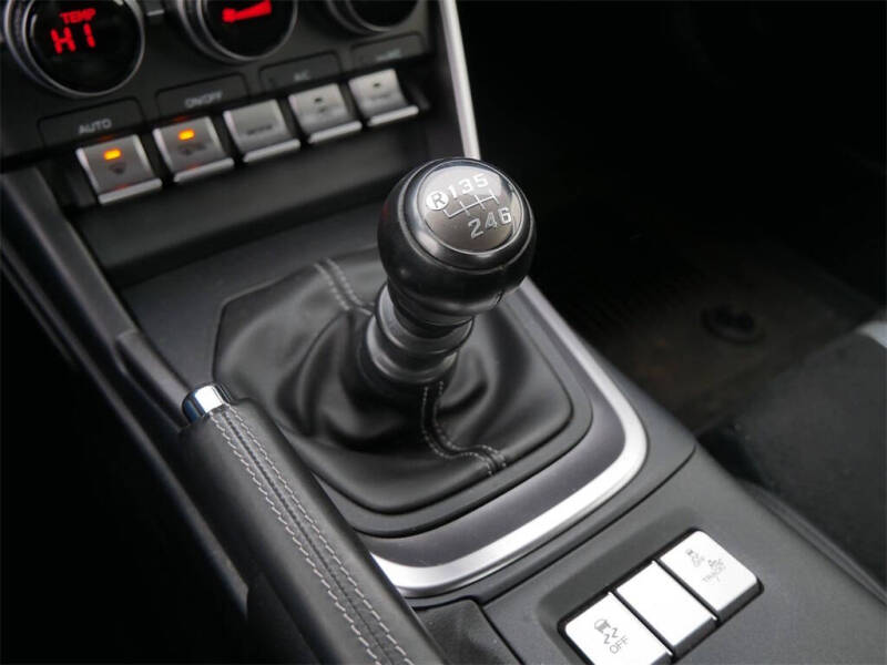 2024 Toyota GR86 Premium