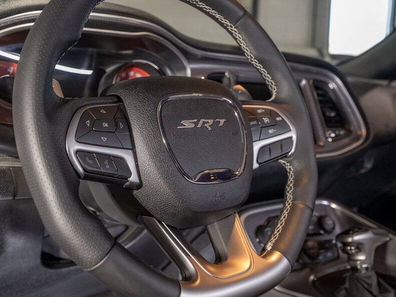 2016 Dodge Challenger SRT Hellcat