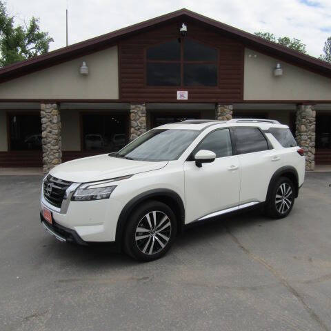 Used 2023 Nissan Pathfinder Platinum with VIN 5N1DR3DFXPC262894 for sale in Sheridan, WY