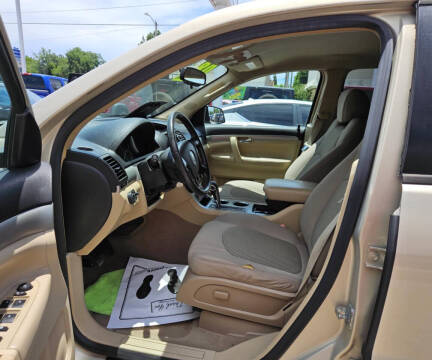 2008 Saturn Outlook XE