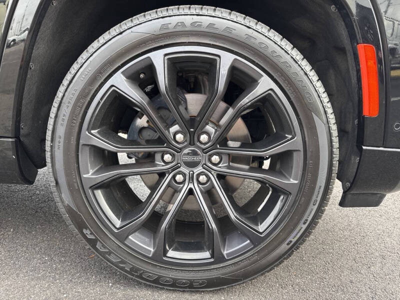 2022 Jeep Grand Wagoneer Series II