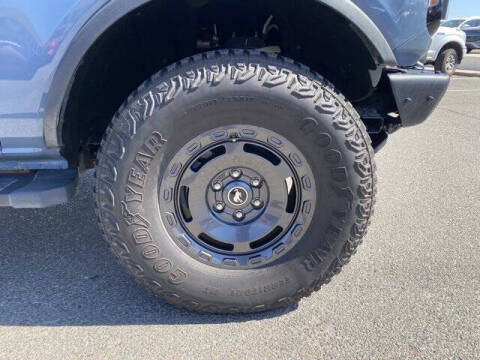 2024 Ford Bronco Outer Banks