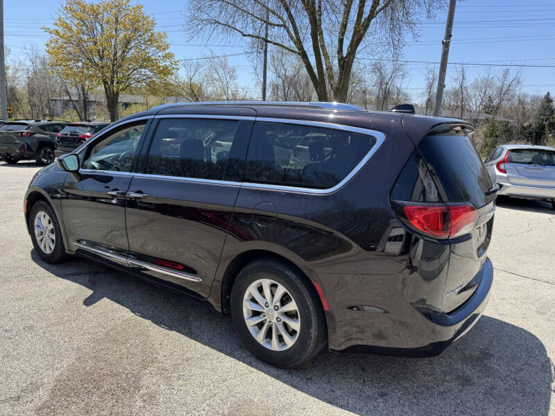 2019 Chrysler Pacifica Touring L
