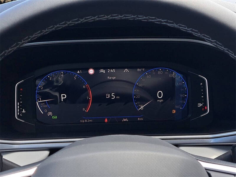 2025 Volkswagen Taos SEL 4Motion