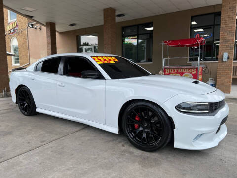 2017 Dodge Charger for sale at Arandas Auto Sales in Milwaukee WI