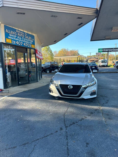 2019 Nissan Altima for sale at Michael Johnson @ Allens Auto Sales Hopkinsville in Hopkinsville, KY