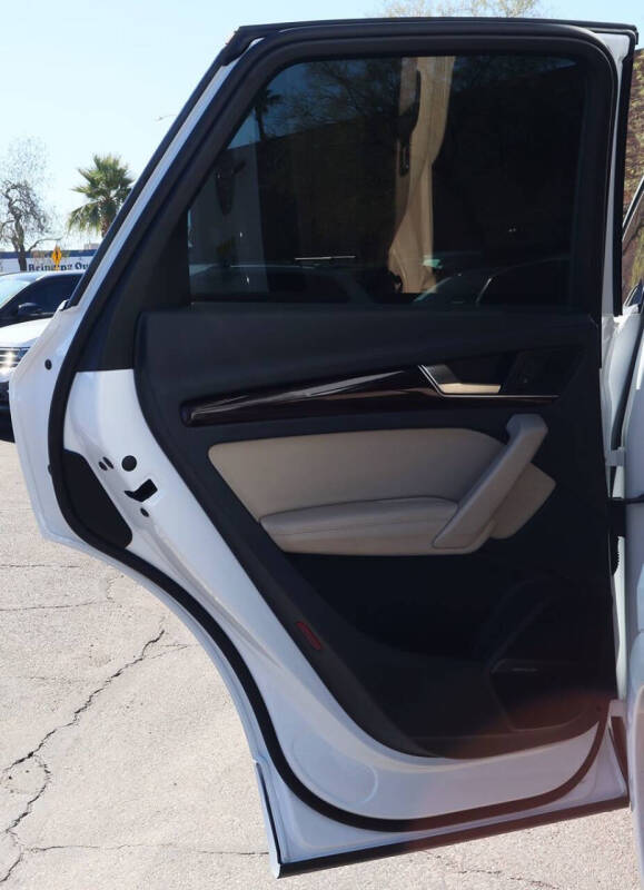 2019 Audi Q5 quattro Premium Plus 45 TFSI