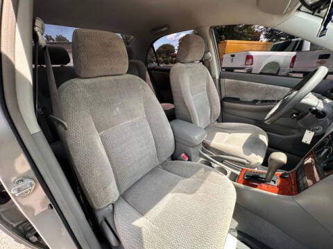 2003 Toyota Corolla LE