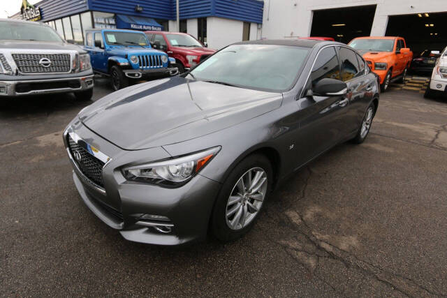 2014 INFINITI Q50 Premium AWD's photo