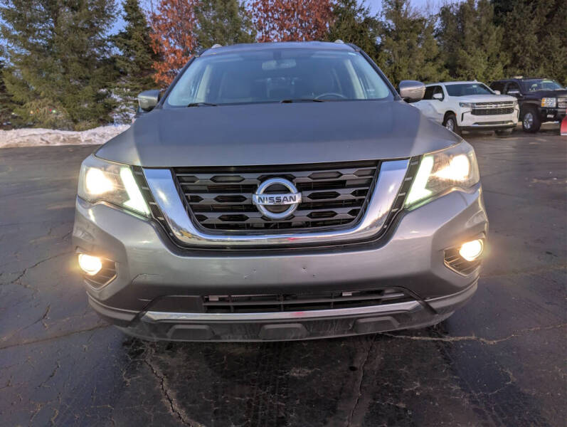 2019 Nissan Pathfinder SV