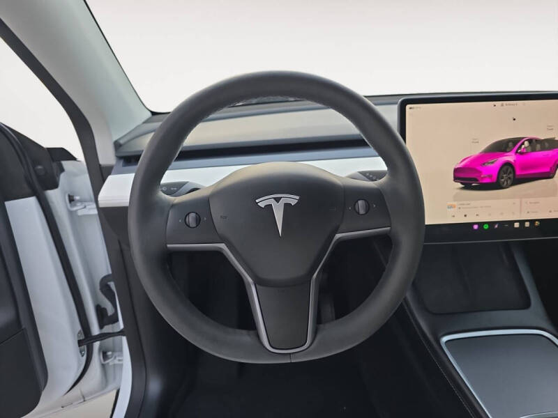 2025 Tesla Model Y Long Range