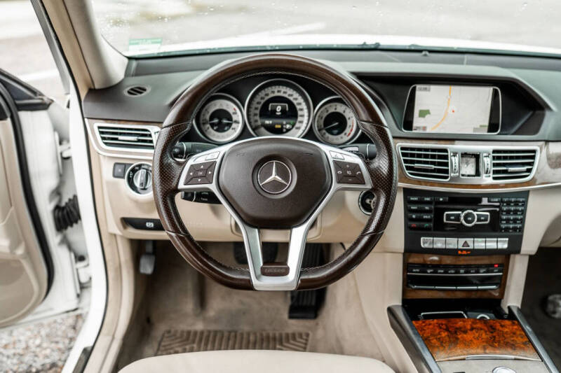 2014 Mercedes-Benz E-Class