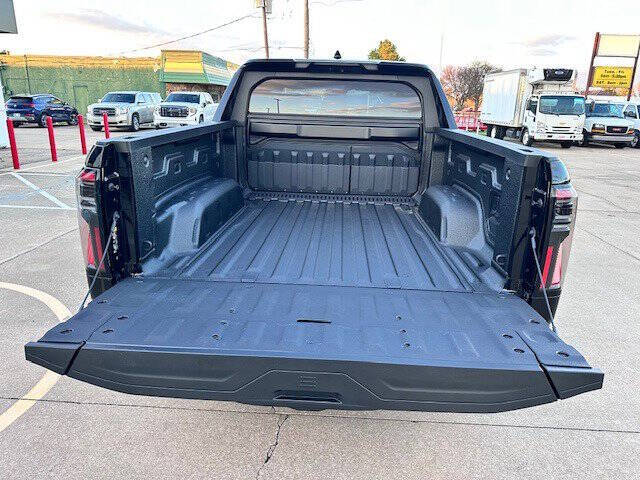 2025 GMC Sierra EV Denali