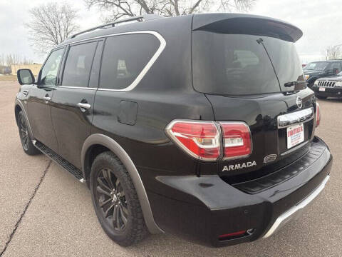 2017 Nissan Armada Platinum