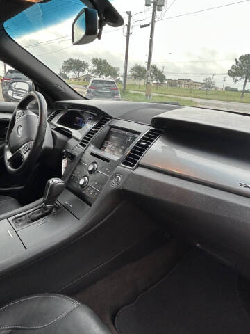 2014 Ford Taurus SEL