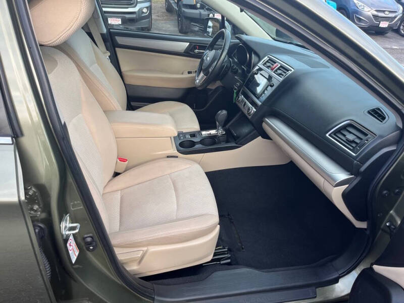 2016 Subaru Outback 2.5i Premium