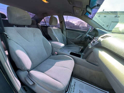 2011 Toyota Camry LE