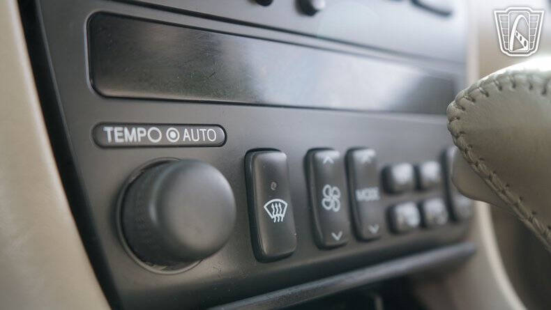 2001 Cadillac Eldorado ESC