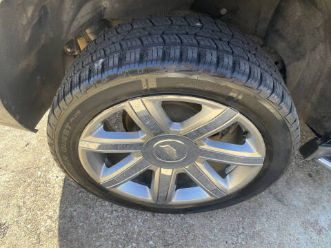 2018 Cadillac Escalade Luxury