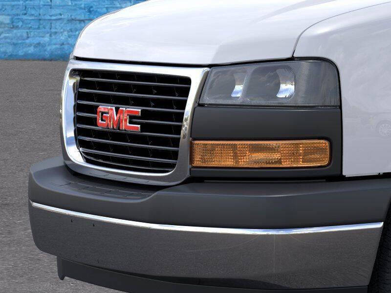 2026 GMC Savana 2500