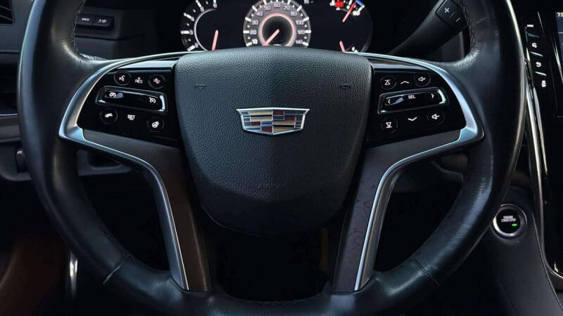2018 Cadillac Escalade ESV Premium Luxury