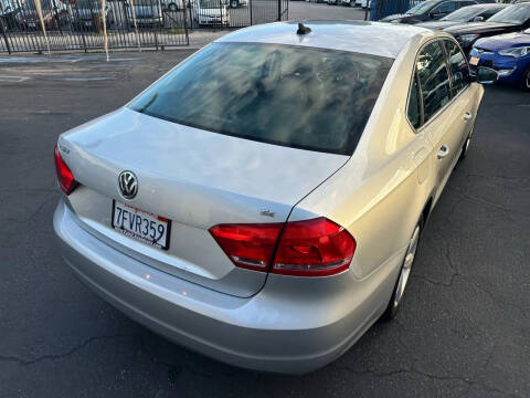 2013 Volkswagen Passat