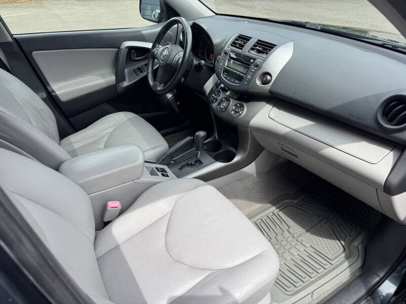2009 Toyota RAV4 Limited