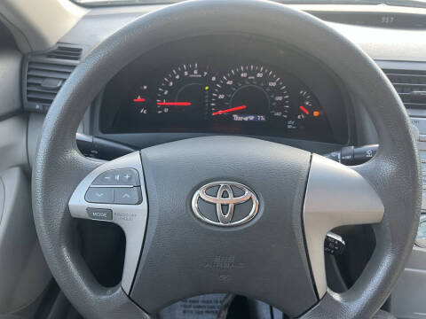 2009 Toyota Camry LE
