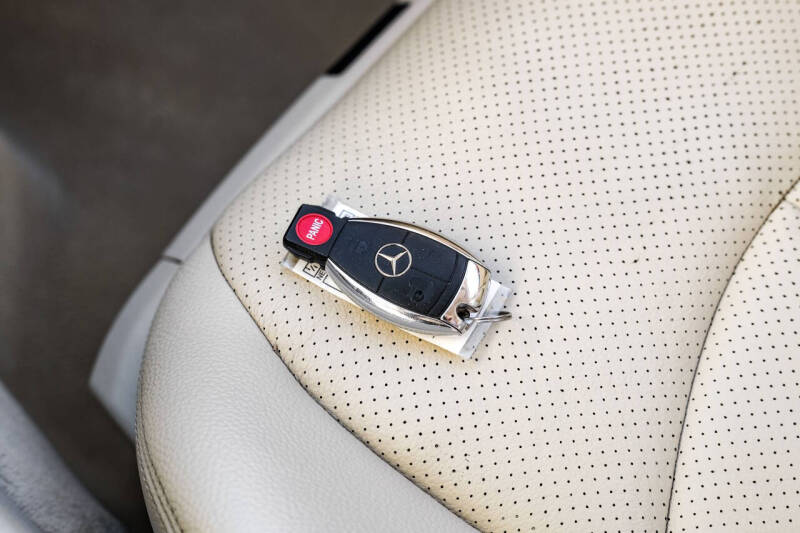 2004 Mercedes-Benz E-Class E 320 4MATIC