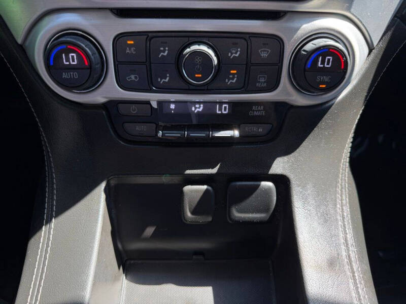 2017 GMC Yukon SLE