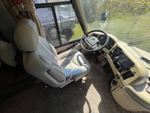 2002 Foretravel GV320 4010