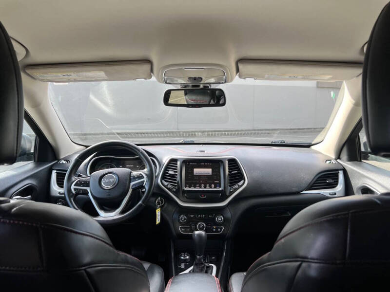 2015 Jeep Cherokee Trailhawk