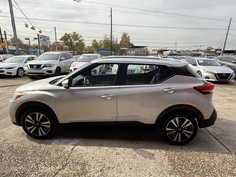 2020 Nissan Kicks SV