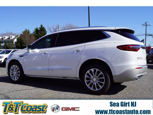 2021 Buick Enclave Essence