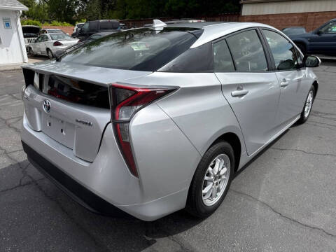 2016 Toyota Prius Three