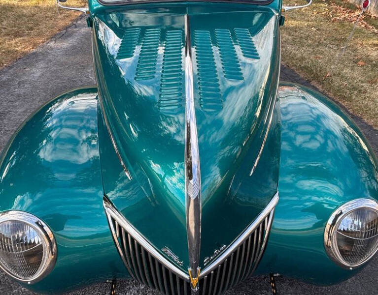 1939 Ford Deluxe