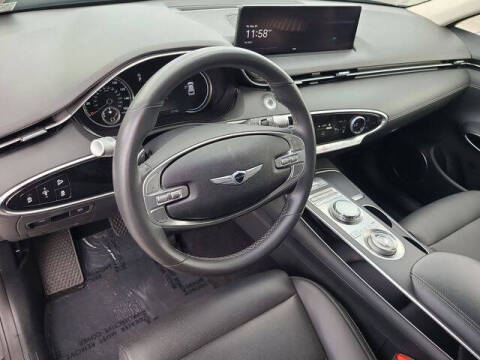 2025 Genesis GV70 2.5T Standard