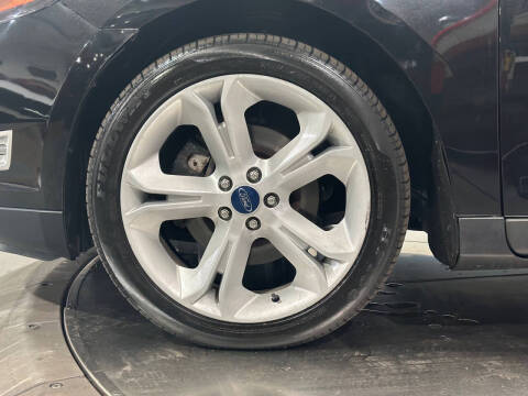 2011 Ford Taurus SHO