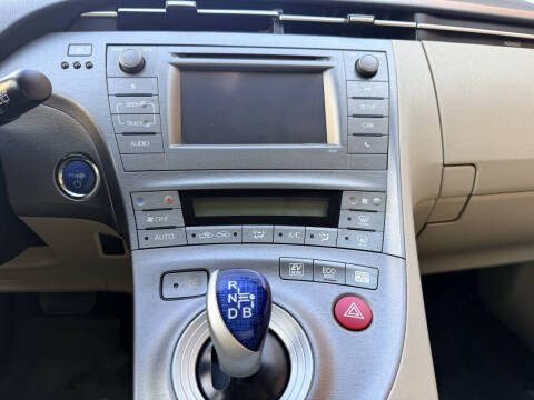 2012 Toyota Prius Two