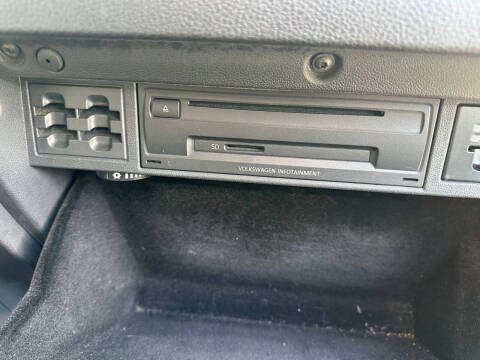 2015 Volkswagen Golf TSI Launch Edition