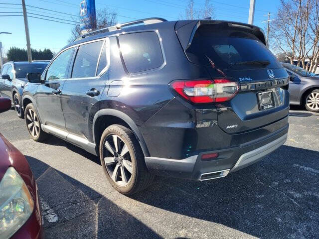 2023 Honda Pilot Touring