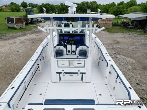 2021 Crevalle 33