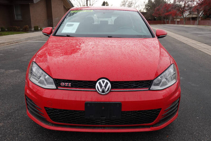 2016 Volkswagen Golf GTI S
