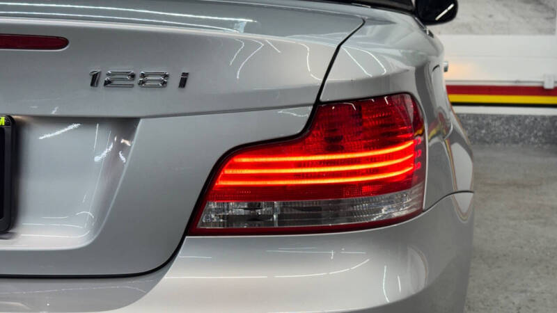 2011 BMW 1 Series 128i